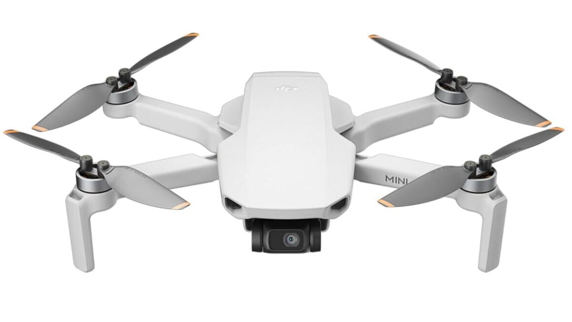 DJI Is Clearing Out Its Summer Stock of Mini 4K Drones, Prices Back to Black Friday Lows
