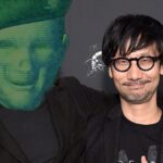 An AI colonel rests his arm around Kojima.