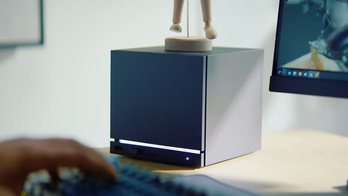 Tech YouTuber Estimates Valve’s Value for Steam Machine