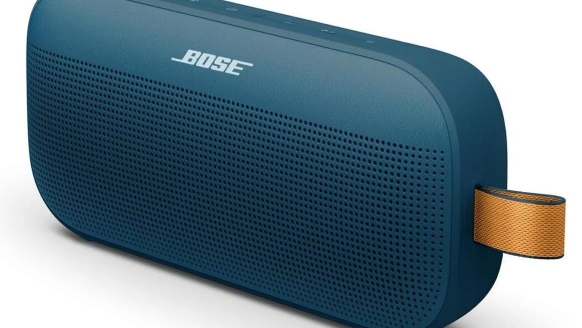 Bose Flex Bluetooth Speaker Drops to All-Time Low on Amazon, Now Cheaper Than Funds Choices