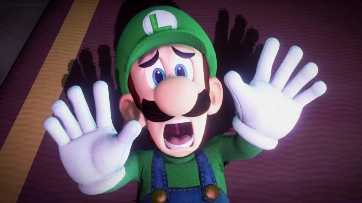 Luigi with a scared expression